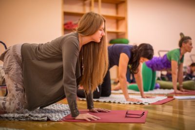 Мягкое и эффективное лечение заболеваний с помощью йогатерапии