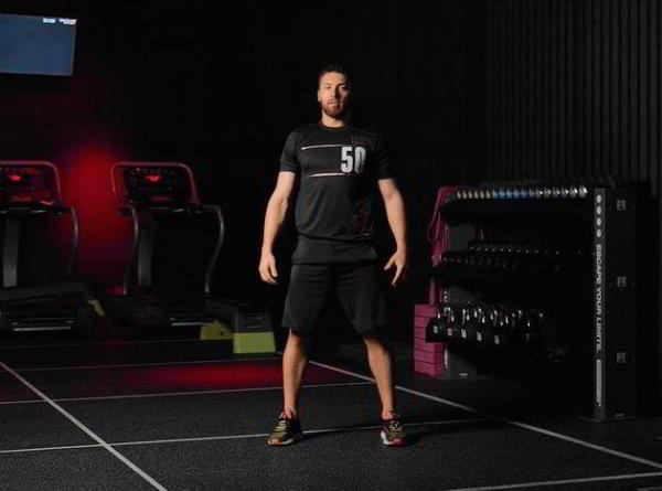 Как жечь жир, лежа на диване: осваиваем тренировочную систему HIIT Как жечь жир, лежа на диване: осваиваем тренировочную систему HIIT