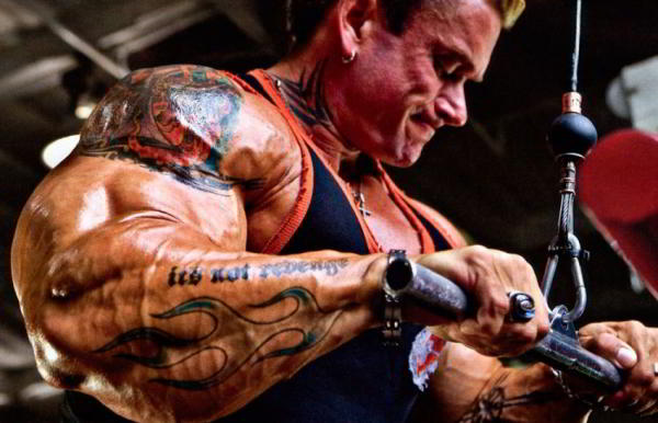 Разгибание рук с верхнего блока