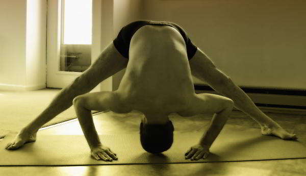 Асаны для шеи. Упражнения от боли в шее Асаны для шеи. Упражнения от боли в шее