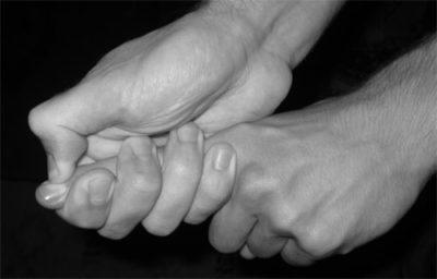 Обязательно выучите эти мудры, помогающие от головной боли