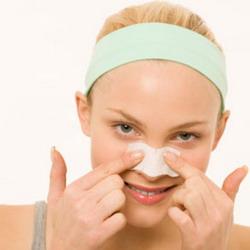 Как избавиться от черных точек на носу Как избавиться от черных точек на носу