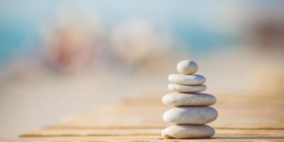 Какими энергетическими каналами и центрами пронизан человек?