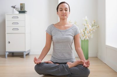 Обретение баланса и гармонии вместе с гормональной йогой для женщин Обретение баланса и гармонии вместе с гормональной йогой для женщин