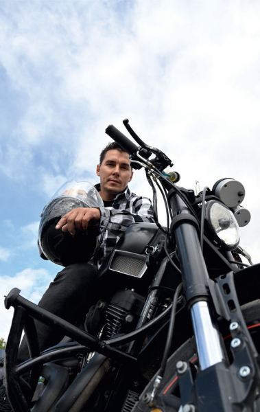 Тренировка байкера-трюкача: как заниматься, чтобы освоить стантрайдинг Тренировка байкера-трюкача: как заниматься, чтобы освоить стантрайдинг