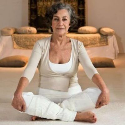 Обретение баланса и гармонии вместе с гормональной йогой для женщин Обретение баланса и гармонии вместе с гормональной йогой для женщин