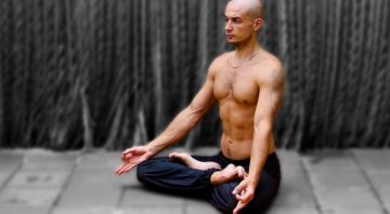 Избавьтесь от зашлакованности и запоров: полезная Ашвини-мудра